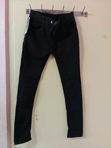 Black Skinny Fit Jeans