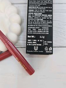 Lakme 9 to 5 Forever Matte Lip Crayon