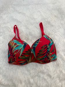 Victoria’s Secret pink bra