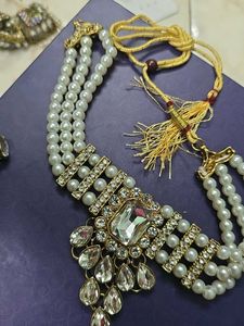 Elegant Pearl and Crystal Choker Necklace