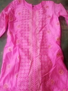 Vibrant Pink Embroidered Kurta