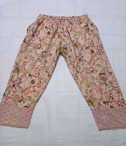 Ishnya Women's Pink Floral Pyjama Set