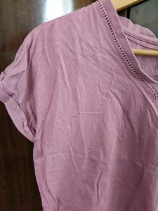 Max Women's Casual V-Neck T-Shirt