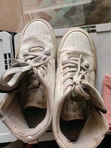 Vintage Style High-Top Sneakers