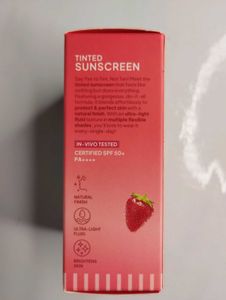 DOT &amp; KEY Strawberry Tinted Sunscreen SPF 50+