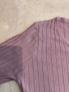 Ribbed V-Neck Cropped Top