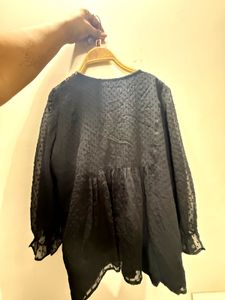 Black Embroidered V-Neck Kurta
