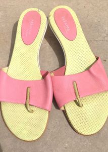 Chic Pink &amp; Yellow Flat Sandals