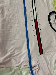 Tommy Hilfiger Pink T-Shirt
