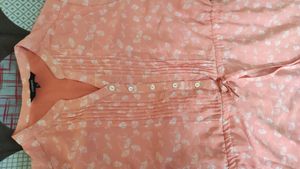 Peach 🍑 Colour Chiffon Tunic