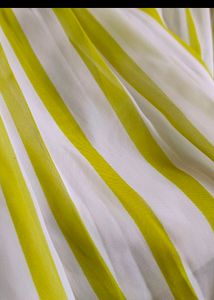 Pretty Hakoba Dress Lime Green