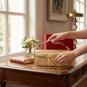 Chic Gold Shoulder Bag