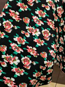 Floral Cape Top 🍒