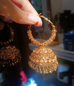 Golden Jhumke