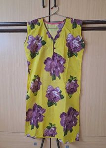 🌻Yellow Floral Sleeveless Kurta