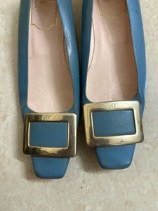 OG Roger Vivier pumps