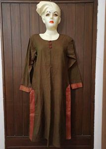 Dual Shade Handloom Cotton Kurta With Zari Border