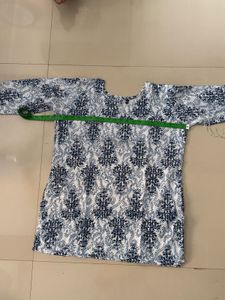 Blue & White Printed Kurta