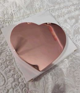 Charlotte Tilbury Heart Mirror