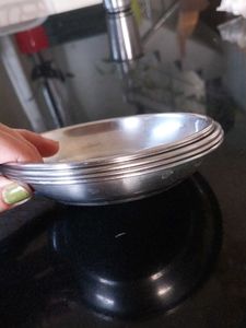Set of 5 Metal Plates