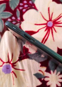 Samsung Galaxy Tab Iris Calling Tablet