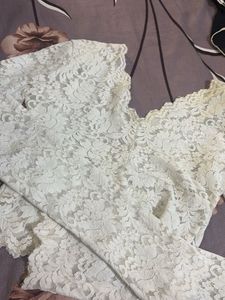 Chic White Lace Long Sleeve Top