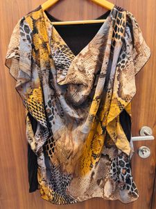 Stylish Animal Print Top