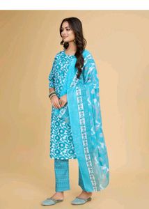 Elegant Blue Printed Kurta Set