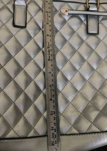 Chic Quilted Silver Handbag