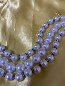 Elegant Layered Pearl Necklace