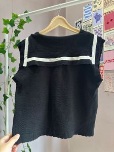 Sale 😍Korean Waistcoat Black 🎄