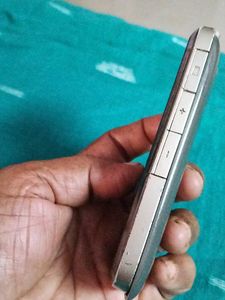Nokia Music Express With Mobile Cover