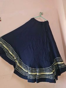 Elegant Navy Blue 💙 lehngha choli  with Gold Trim