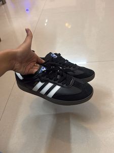 sale 🚨Adidas Samba Black White Sneakers