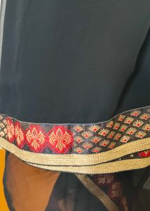 Elegant Black Saree with peticot