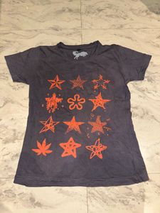 Unique Graphic Print T-Shirt