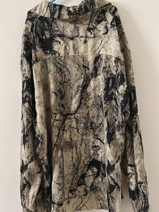 Abstract Print Button-Up Shirt