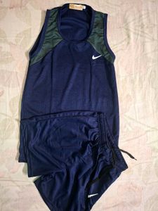 Nike Running Set - Excellent Condition