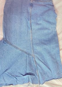 a line denim long skirt