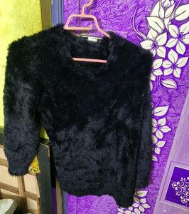 Black Furr Sweatshirt