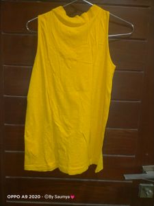 Roadster Yellow Top