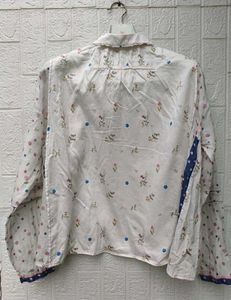 New with tag Korean Floral Print Button-Up Shirt