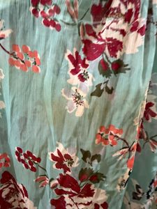 Beautiful Floral Print Scarf