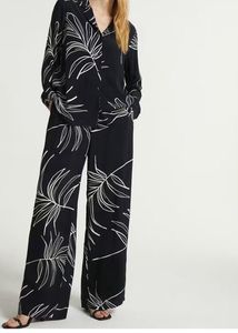 LEELI PEERI DESIGNERWomen Leaf Print Shirt &amp; Palaz