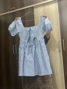 Blue  Puff Sleeve Dress ( m size )