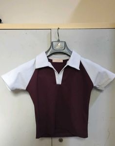 Maroon &amp; White Collared Crop Top