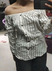 Striped Off-Shoulder Top۶ৎ