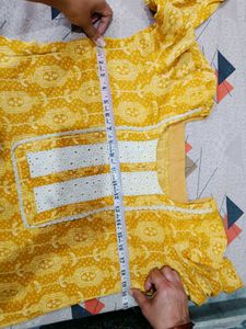 🇳🇿💫🎀Elegant Yellow Printed cotton Kurta Set