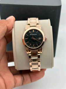 *Burberry ladies watch date working  ( COPY )