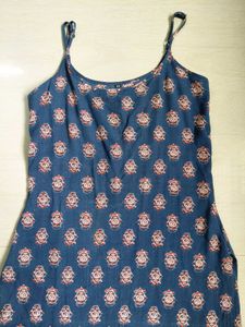 College wearing daily kurti for women